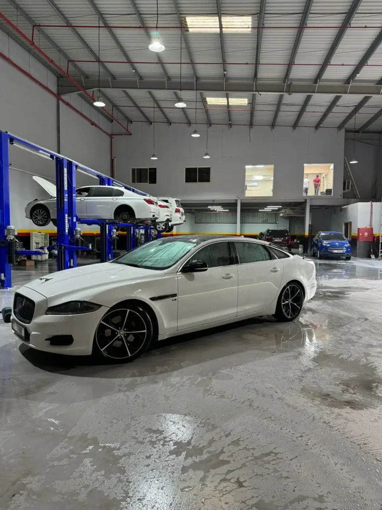 car service abu dhabi at 800Sayara