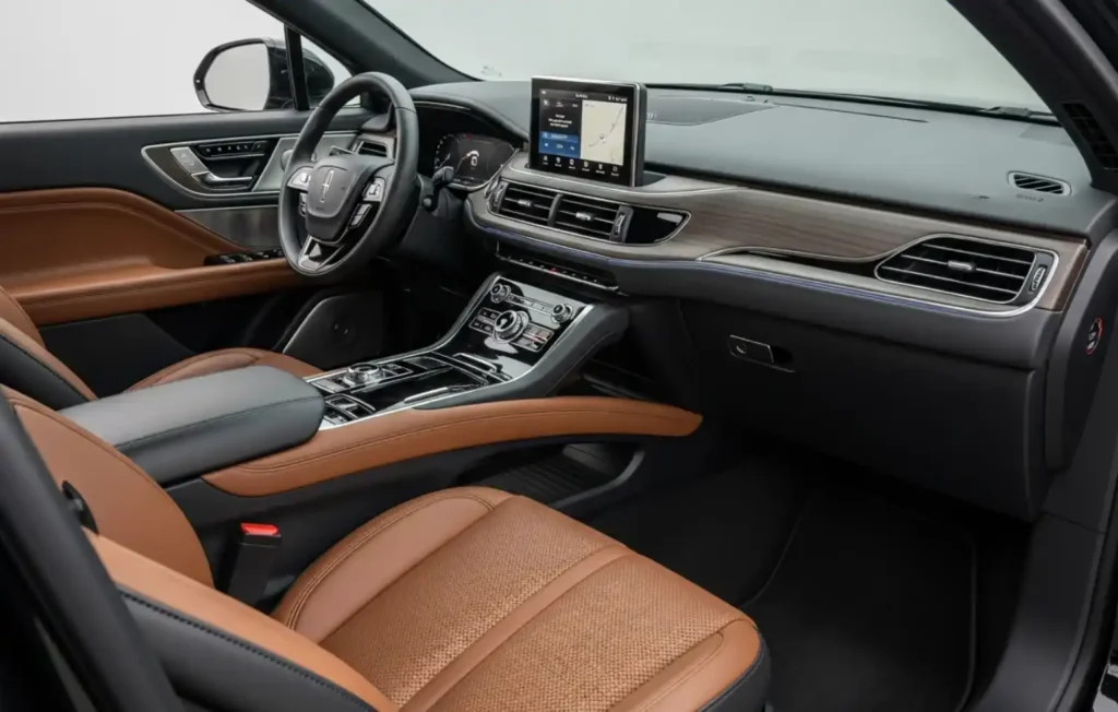 Lincoln Upholstery & Interior
